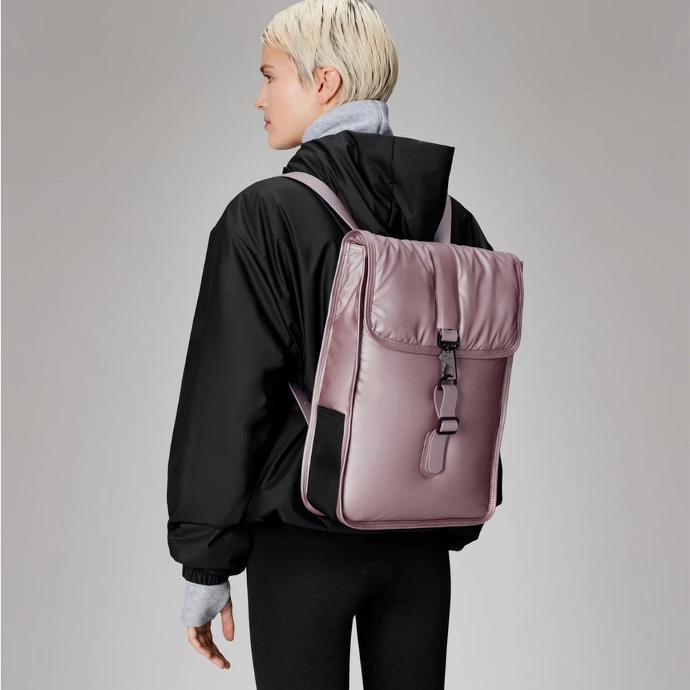 Rains Puffed Backpack Mini NWT - image 3